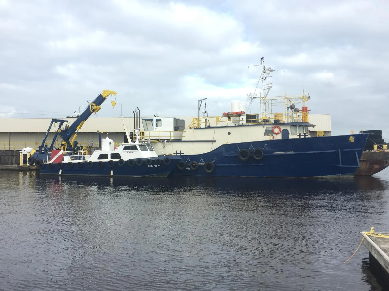 Alongside Vessel Work